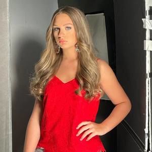 Meet your Posher, Staci